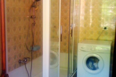 Trasformazione da vasca a doccia, box-doccia e scarico lavatrice
